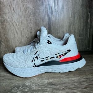 Nike React Infinity 3
Women's Road Running Leopard Shoes-Size 5.5- Gently Used